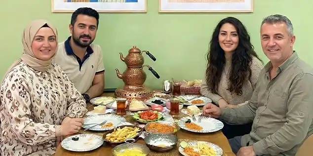 Ebeveyn Huzuru Gülayşe Akademi Oyun Evi Beylikdüzü ebeveyn kafesi ve bekleme alanı